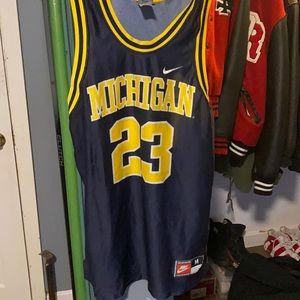 Vintage Nike Michigan jersey
